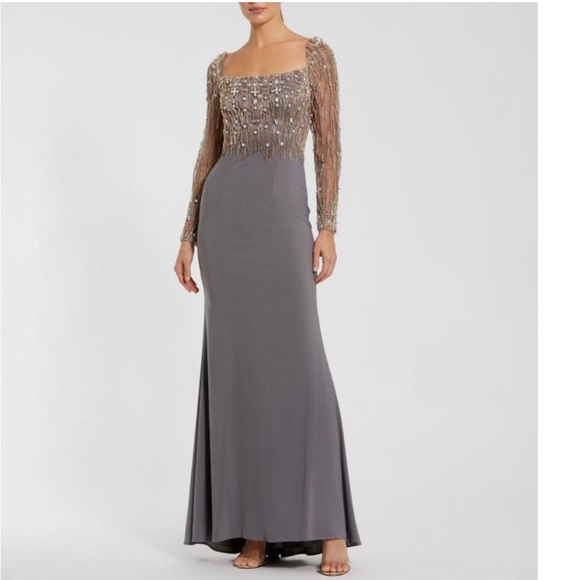 Mac Duggal Beaded Square Neck Long Sleeve Jersey Gown Platinum‎ Gold $798 Sz 10